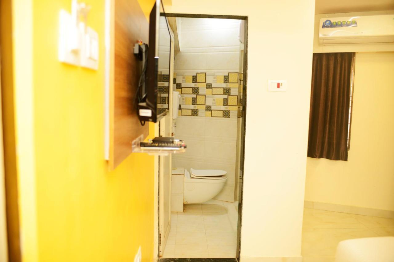Hotel Ashyana - Near To Grant Road Station Mumbai Exterior foto