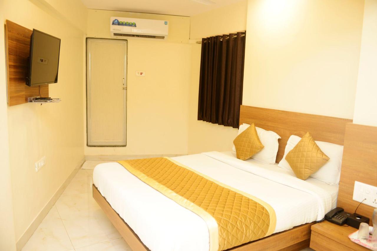 Hotel Ashyana - Near To Grant Road Station Mumbai Exterior foto